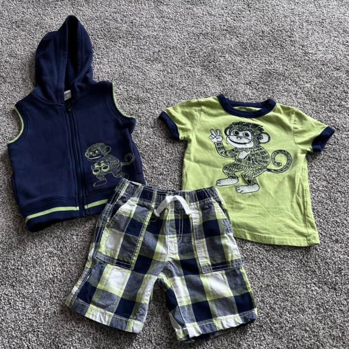 Crazy 8 Monkey Set